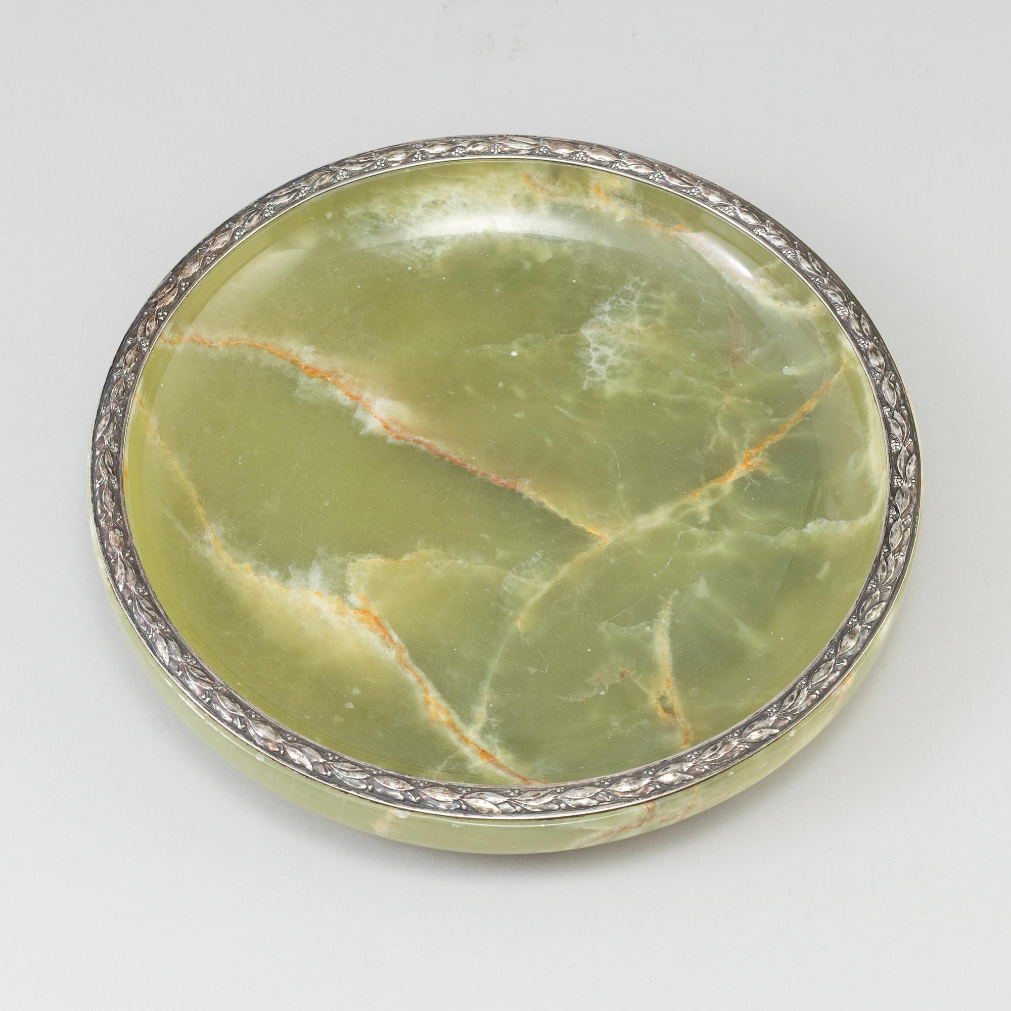 WA BOLIN, an onyx and silver dish from Stockholm, 1939.
