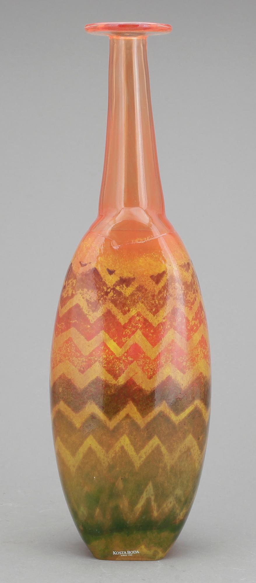 VAS, glas, Kjell Engman, Kosta Boda, signerad.