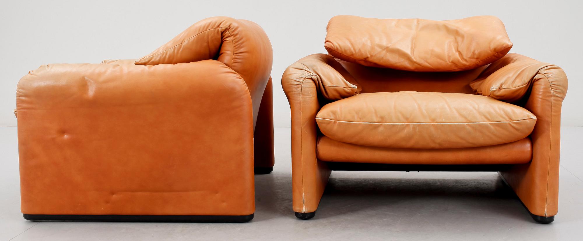 FÅTÖLJER, ett par, "Maralunga", Vico Magistretti för Cassina.