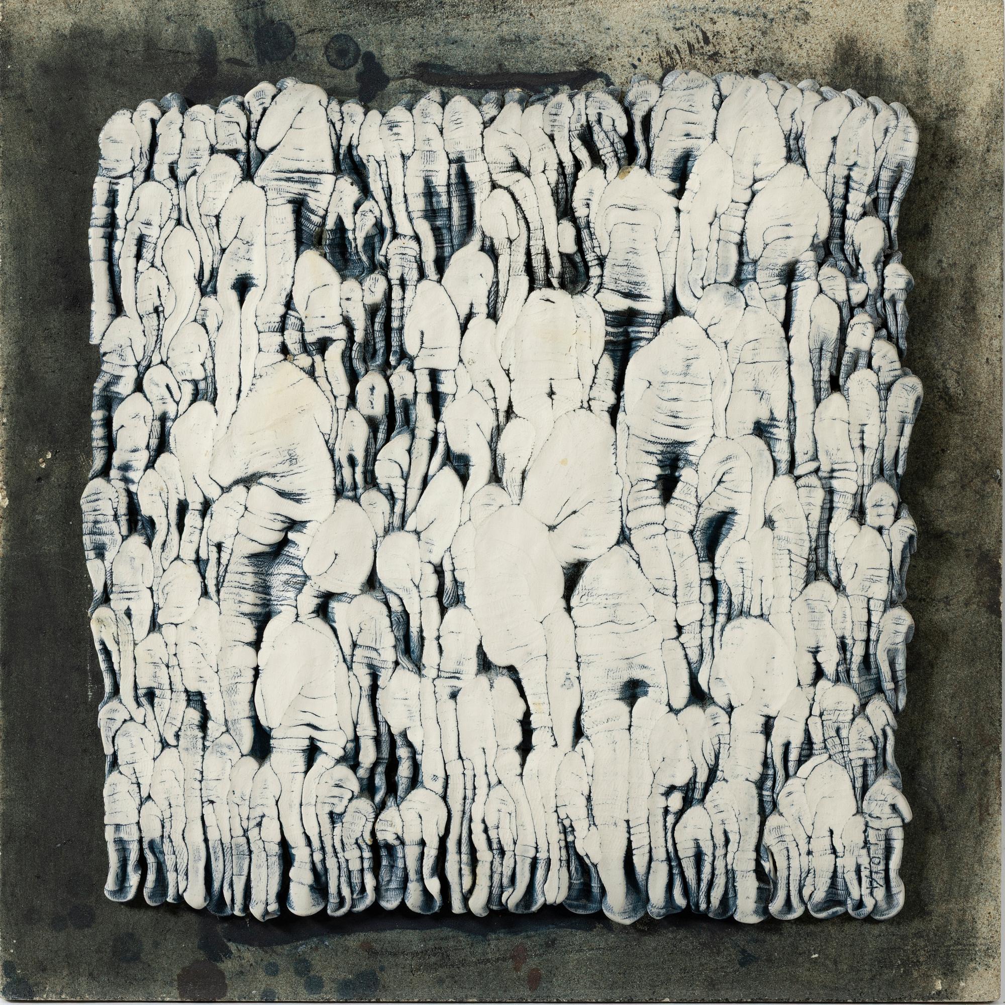 Ulla Viotti, Relief, lergods.