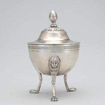 SOCKERSKÅL, silver, empire, England, 1800-talets mitt. Vikt ca 271 g.