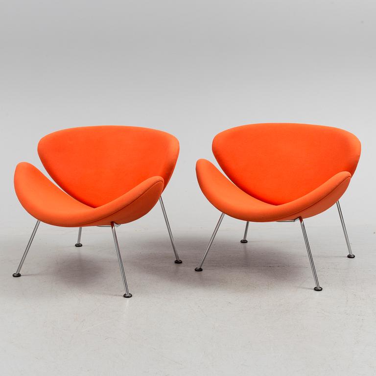 A pair of second half fhe 20th century Pierre Paulin "Orange Slice" chairs from Artifort,