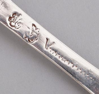 MATSKED, silver, Johan Wallman, Varberg 1706-1739. Vikt ca  49 gram.