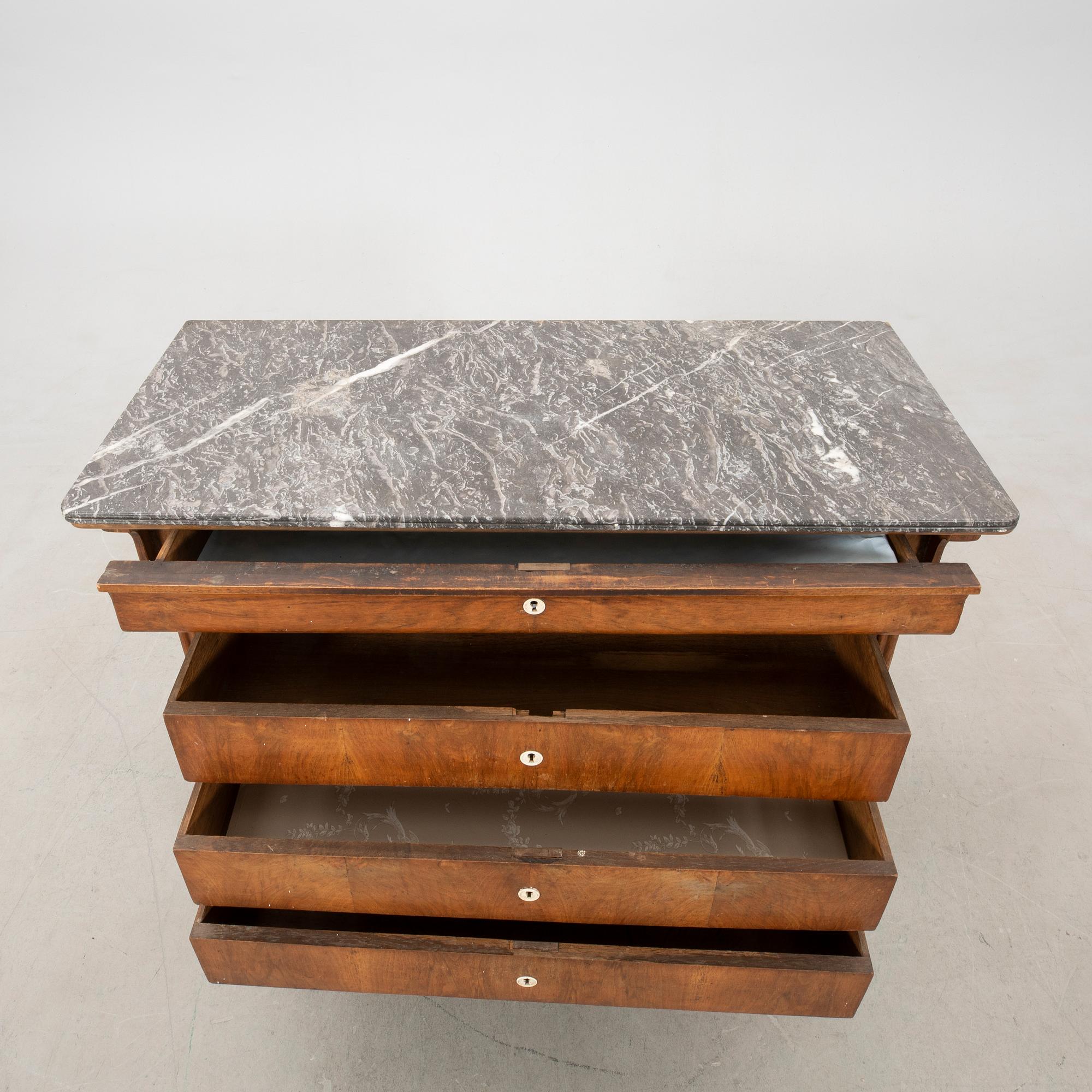 Chest of drawers, second half of the 19th century.