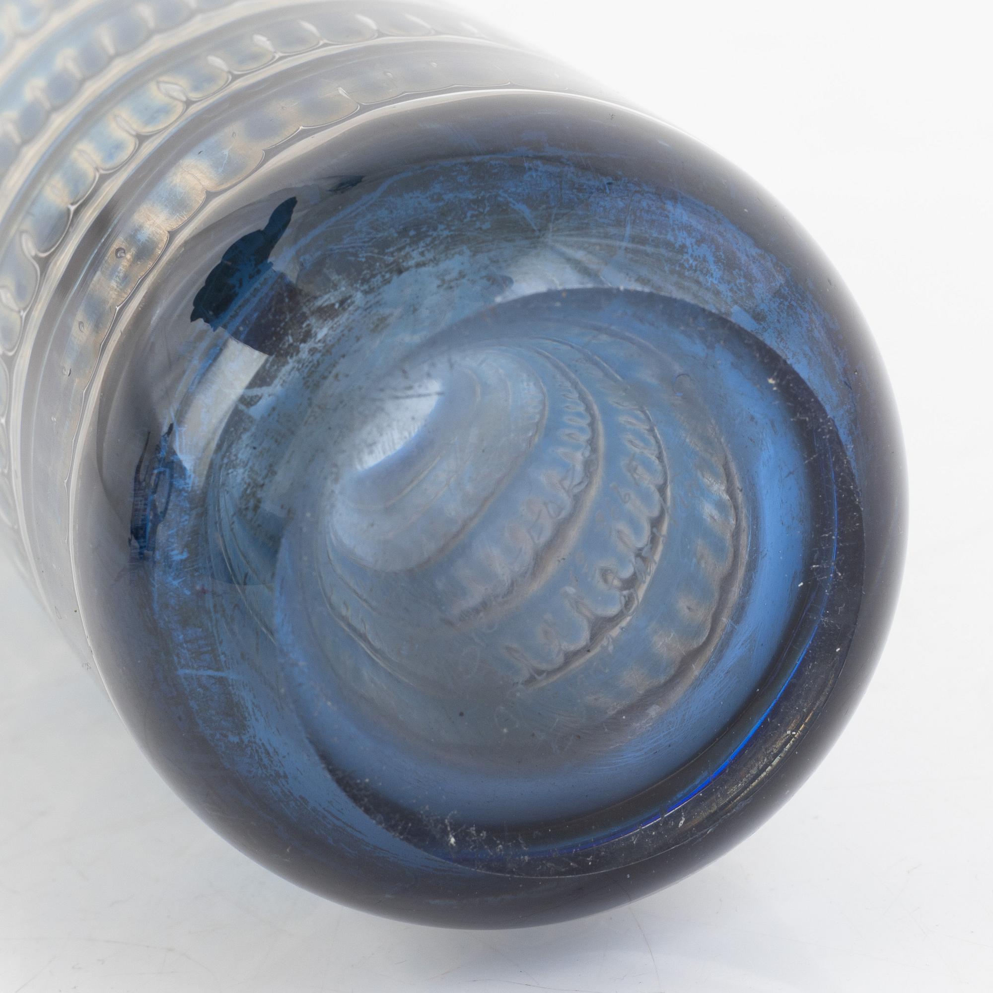 Edvin Öhrström, an Ariel vase, Orrefors.