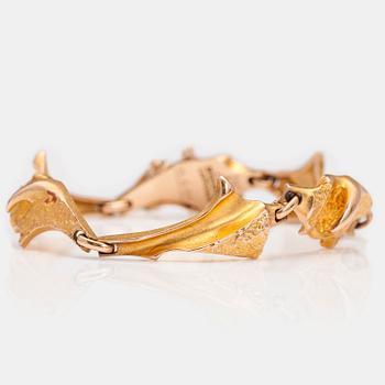 BJÖRN WECKSTRÖM, A 14K gold bracelet "Bali". Lapponia 1975.