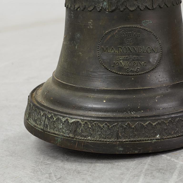 A bronze bell cast by M A Rönnblom, Jönköping 1846.
