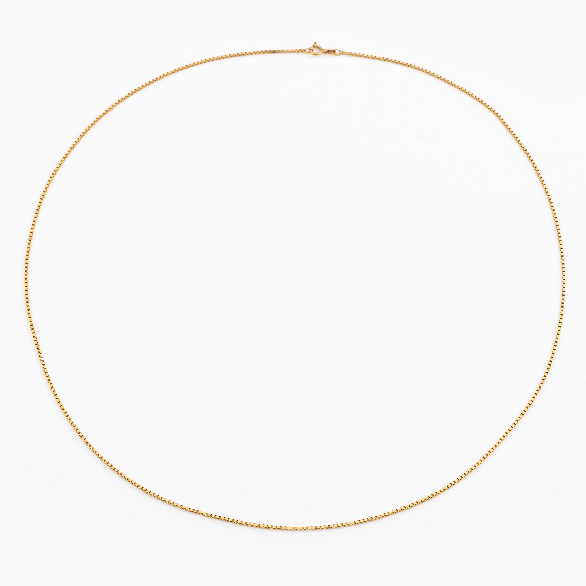 Chain 18K gold, Venetian link.