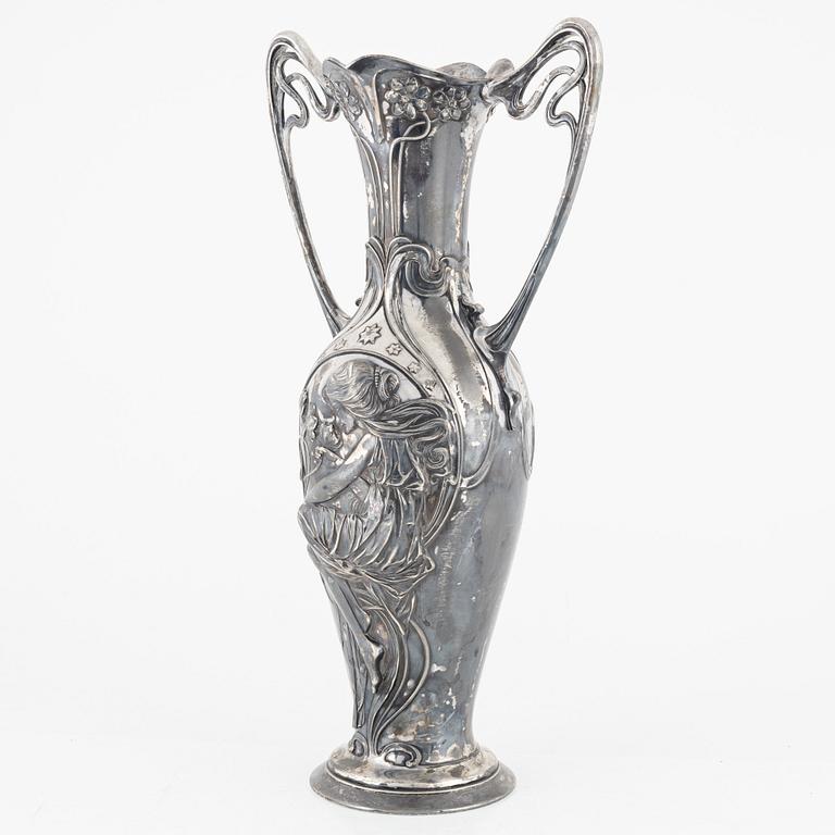 Praktvas, jugend, Württembergische Metallwarenfabrik, 1900-talets början.