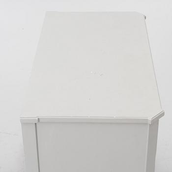 Chest of drawers, Gustavian style, mid-20th century.
