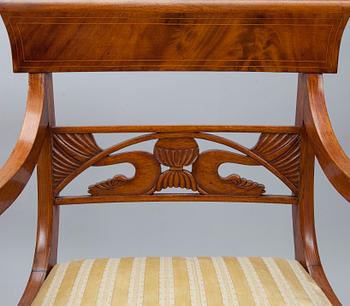 KARMSTOLAR, ett par, biedermeierstil, 1920-tal.
