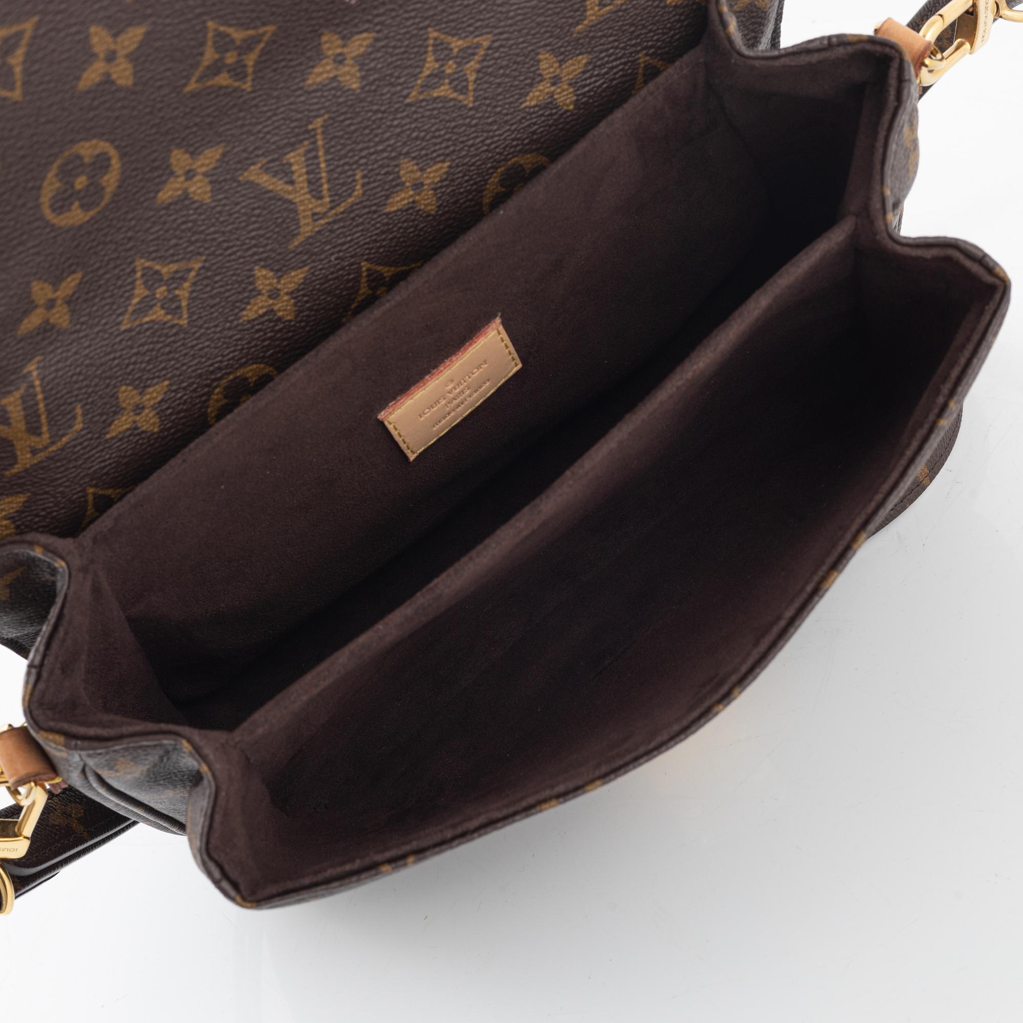 Louis Vuitton, a 'Pochette Metis' monogram canvas handbag, 2020.