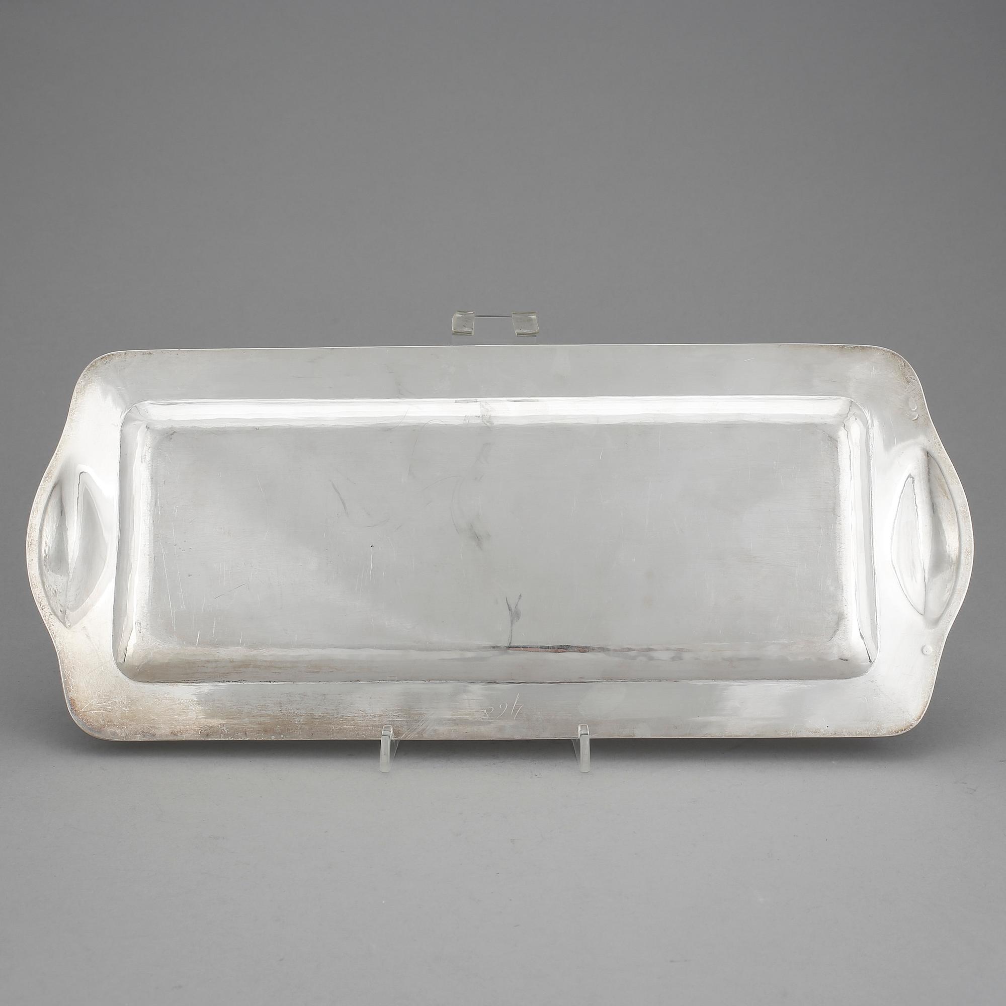 BRICKA, silver, Österrike-Ungern, 1872-1922. Vikt ca 463 gram.