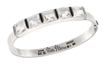 1148. A Wiwen Nilsson sterling and five rock crystal bangle, Lund.