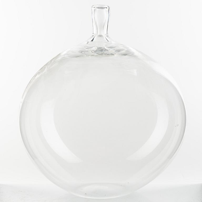 Ingeborg Lundin, a glass vase, "Äpplet", Orrefors Expo, Sweden.