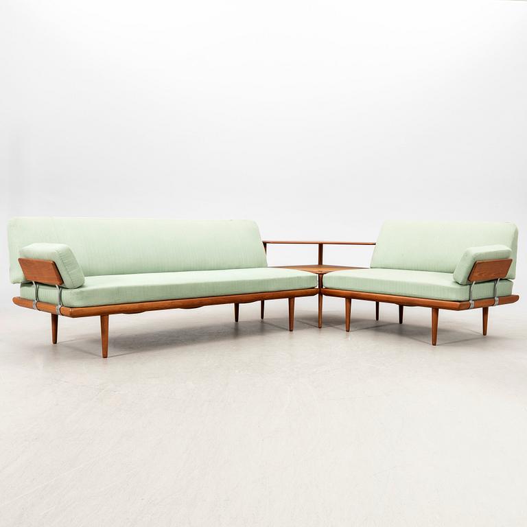Peter Hvidt & Orla Mølgaard Nielsen, hörnsoffa med bord 3 dlr, "Minerva", France & Daverkosen Danmark 1950/1960-tal.