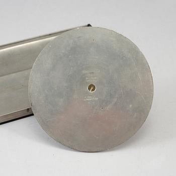 FOLKE ARSTRÖM, two pewter pieces, 1930's.