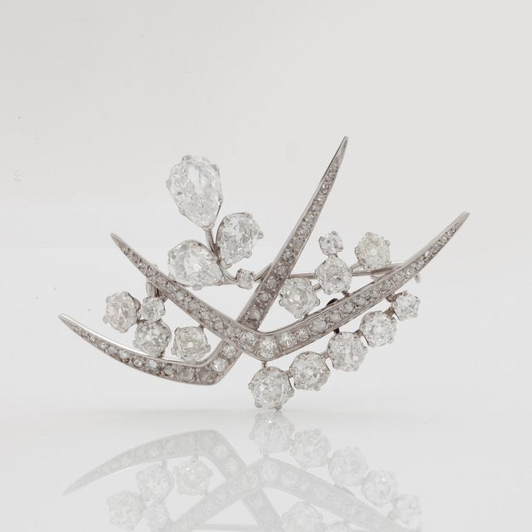 A TIARA with cultured pearls and a detachable brooch set with old-cut diamonds.
