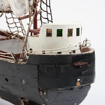 A modell of a ship from Brahestad, Finland, 19th century.