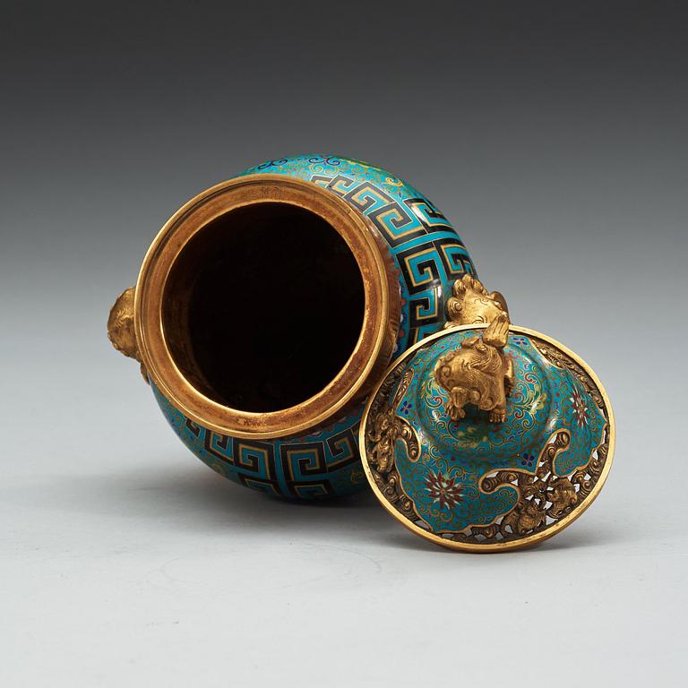 A cloisonné tripod censer, late Qing Dynasty (1644-1912)/ early 20th Century, bearing a Lao Tian Li mark.