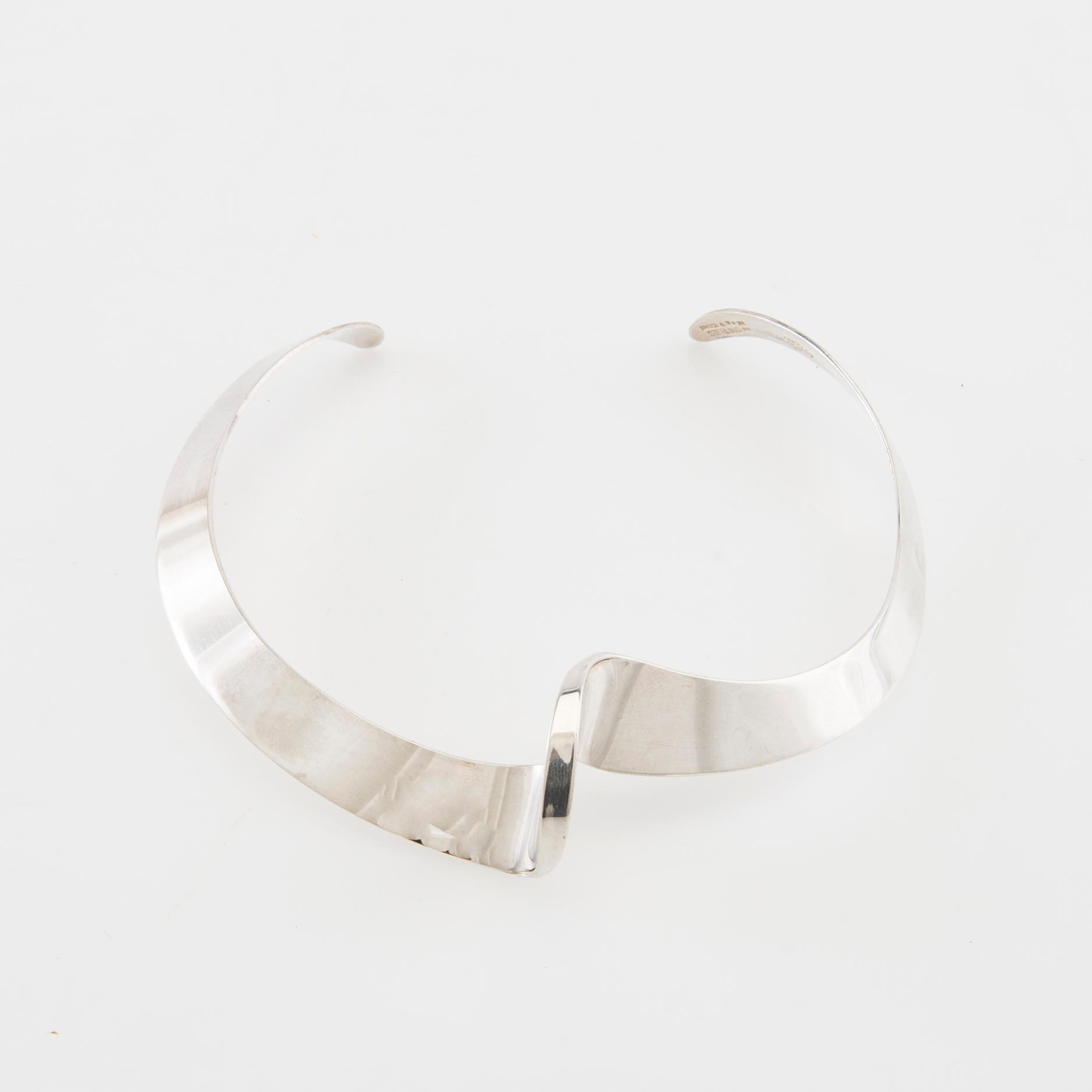 Karl-Erik Palmberg, Halsband silver, Alton Falköping 1976.