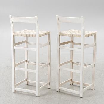 John Kandell, Bar stools, a pair, "Schablon", Källemo, late 20th century.