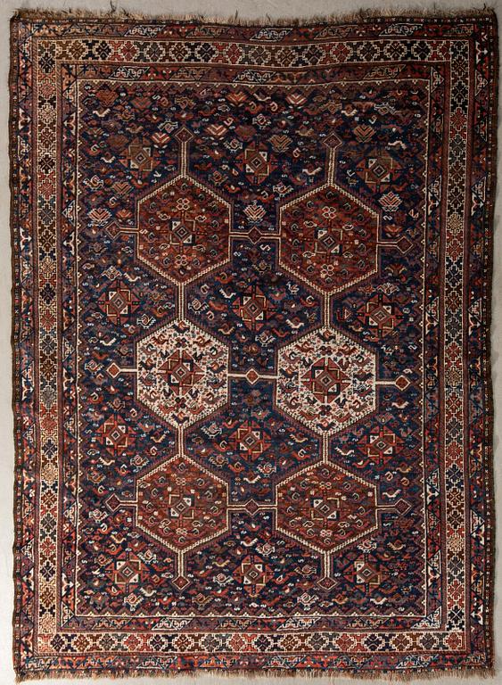 Antique Kamseh carpet, approximately 275x210 cm.