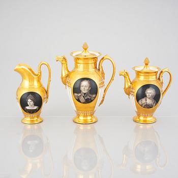 A Russian Empire coffee service, presumably by the Yusupov porcelain manufactory.