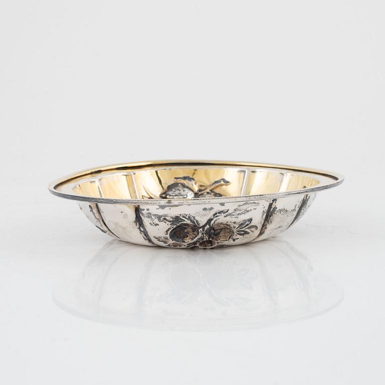 A baroque style silver bowl, late 19th century.