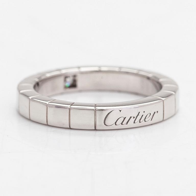 Cartier, an 18K white gold 'Lanières' ring with a diamond, ca. 0.04 ct.