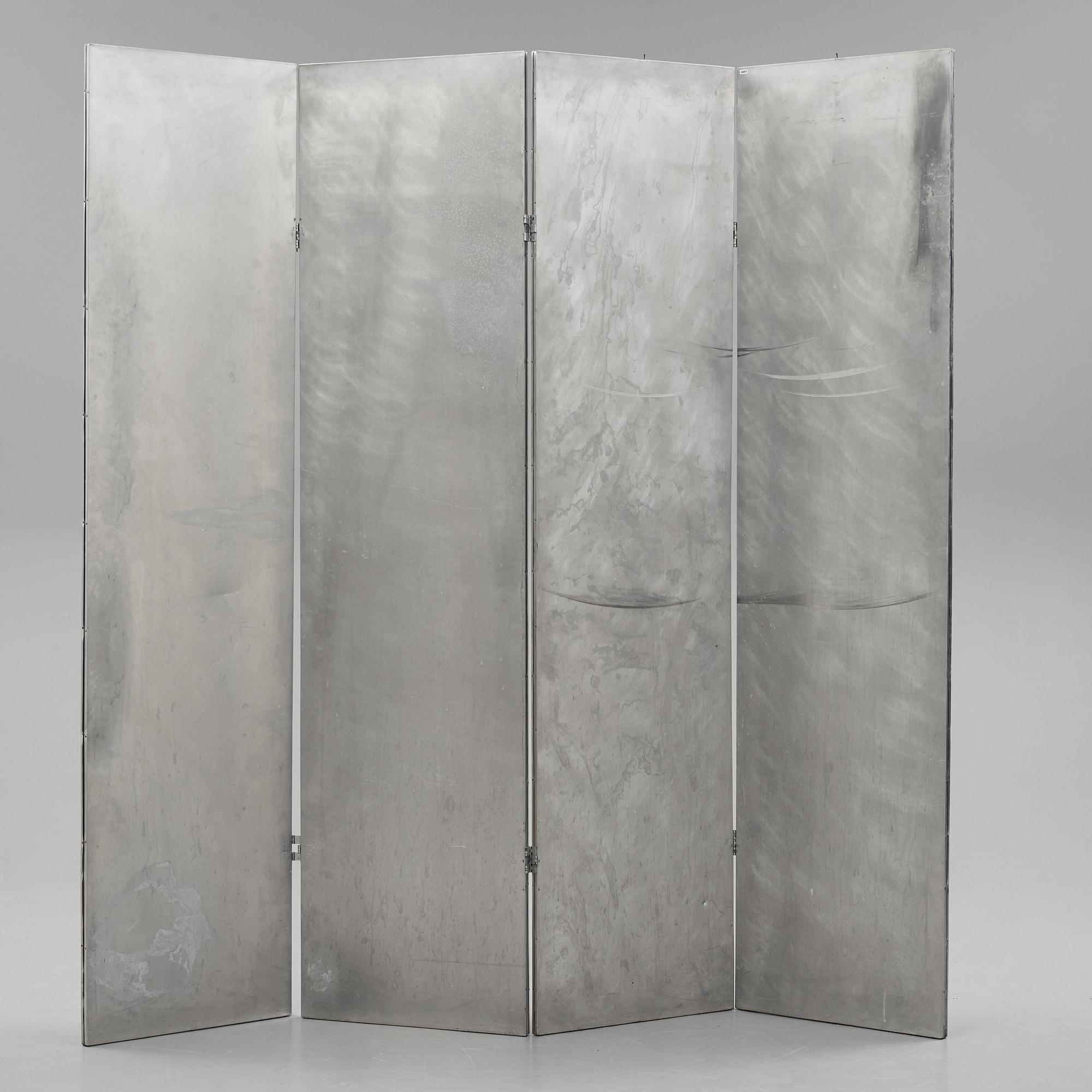 Mats Theselius, a 'Rörligt objekt' room divider, Källemo Sweden post 1989.