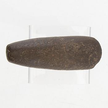 Three Scandinavian Neolithic stone axes, trindyxor, Neolithic.