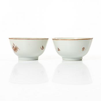 Four porcelain cups with saucers, China, Qing dynasty, late 18th century/around 1800.