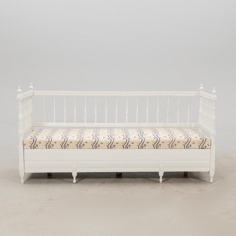 Soffa sengustaviansk 1800-tal.