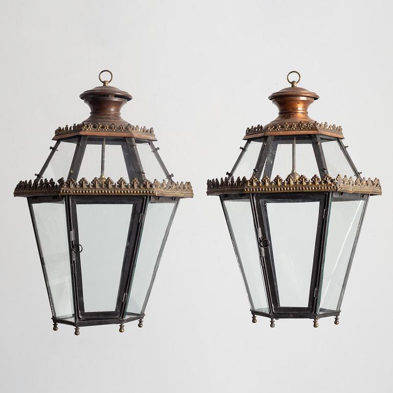 Taklyktor, ett par, 1800-talets slut.