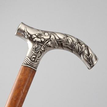 KÄPPAR, 7 st, varav två med silvermontering, 1800/1900-tal.