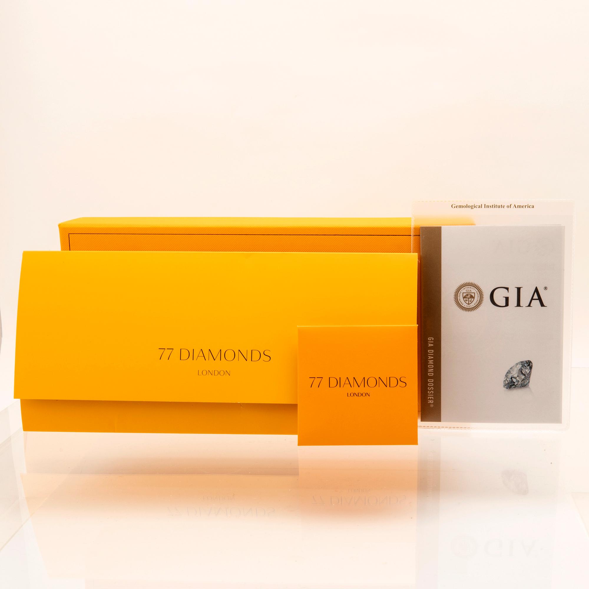 Ring solitär 18K vitguld med en rund briljantslipad diamant, 77 diamonds Birmingham, diamant med GIA Report.