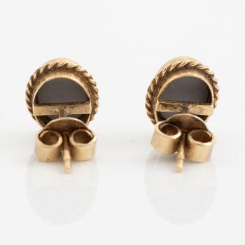 Earrings, a pair, 10K gold with opals.