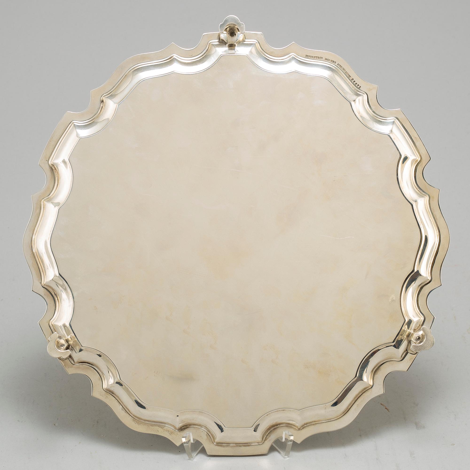 TIFFANY & CO, tray, sterling silver, marked Tiffany&Co and numbered 24071.