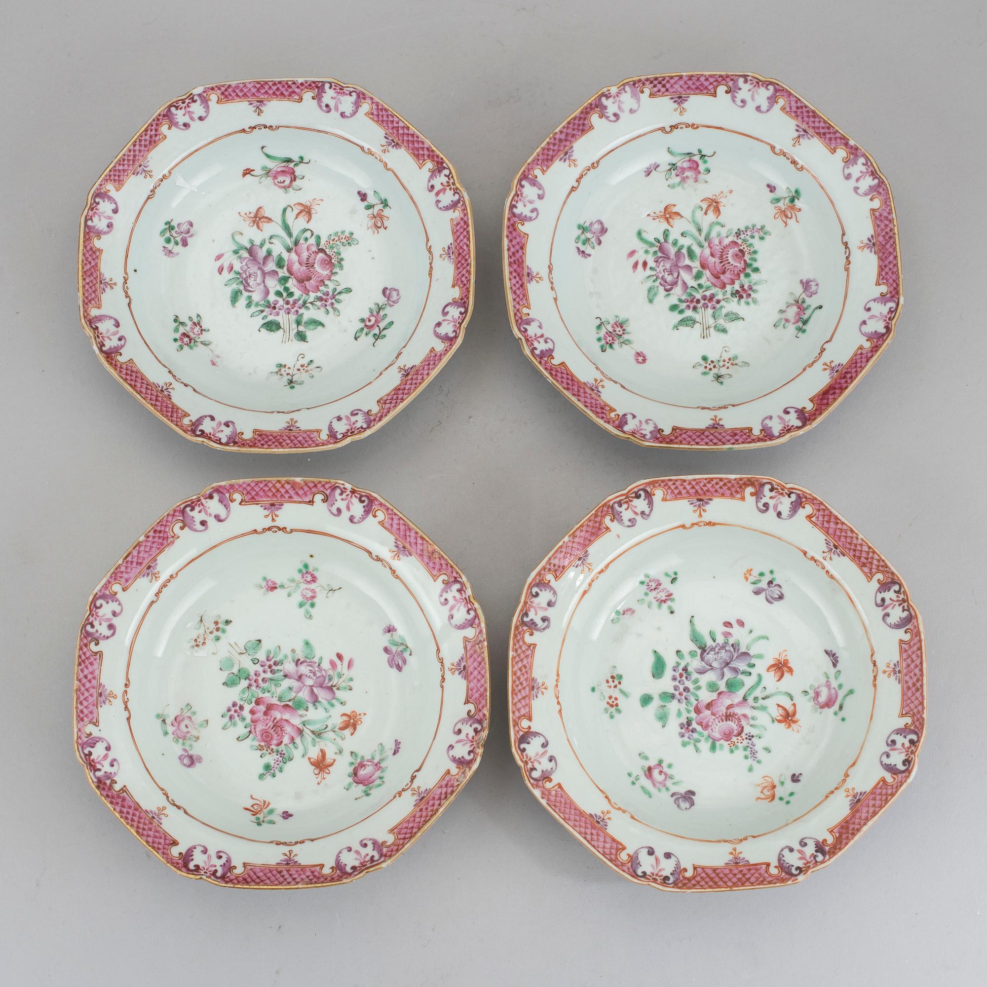 BÄRTALLRIKAR, 4 st. kompaniporslin, Kina, Qingdynastin, Qianlong (1736-95).