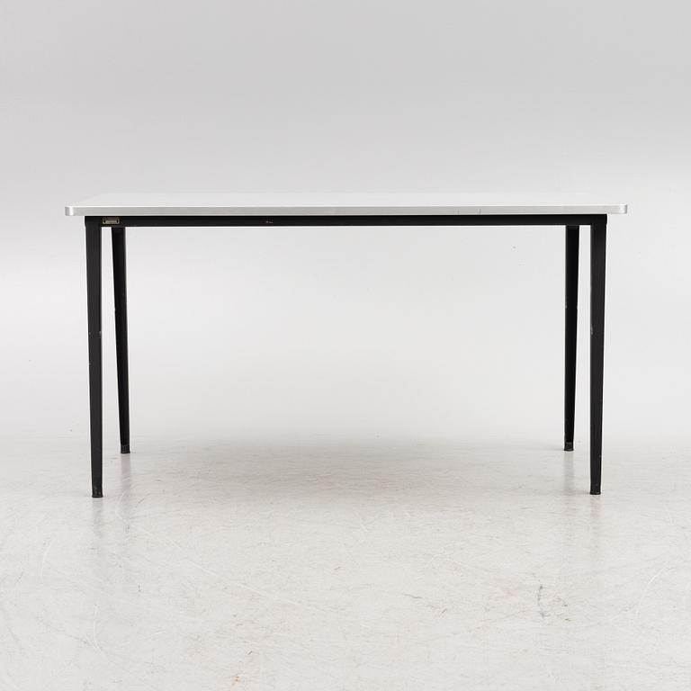 Friso Kramer, table, "Reform table", 1950s/60s.