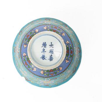 A Japanese cloisonné on porcelain bowl, Meiji (1868-1912).