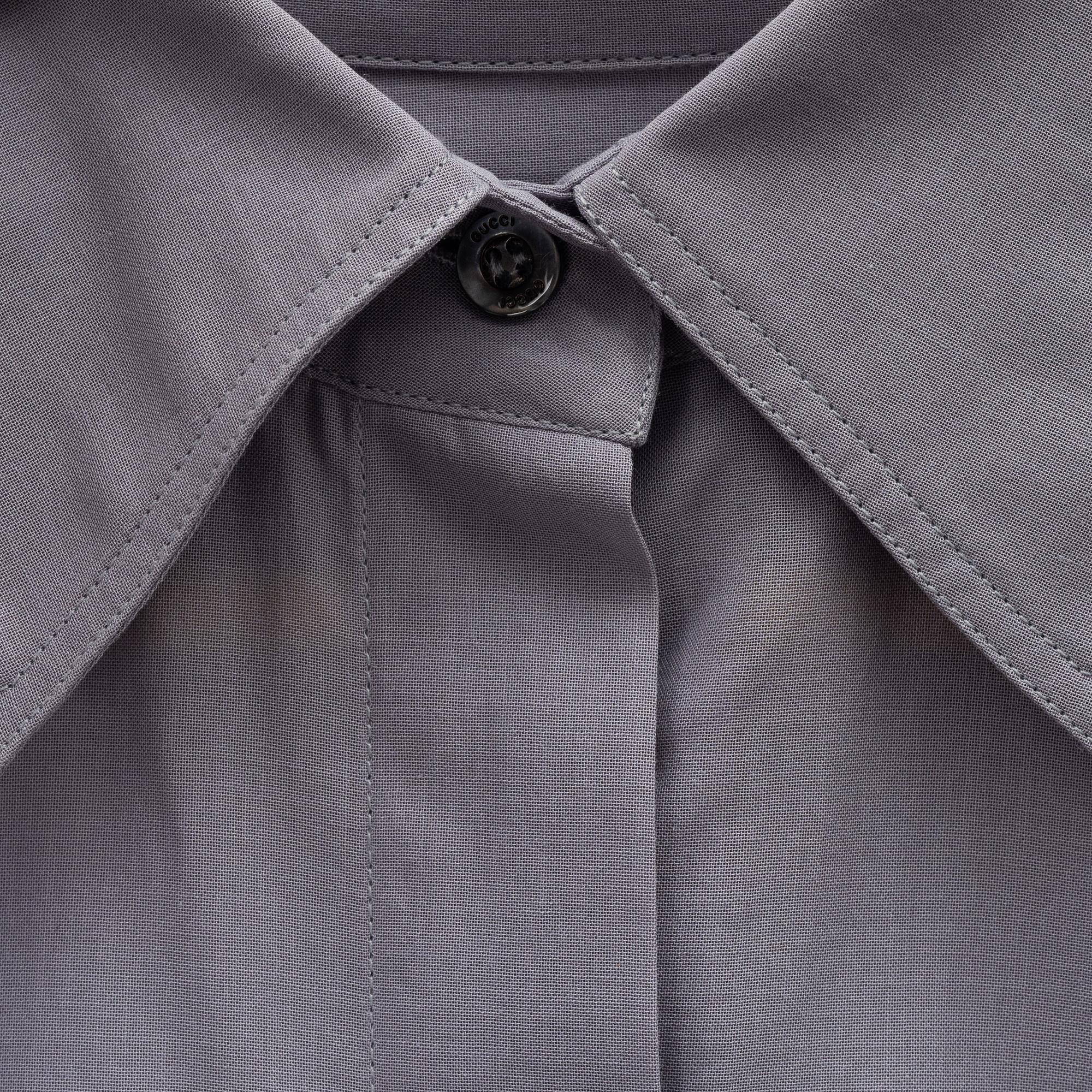 Gucci, A grey cotton blouse, size 42.