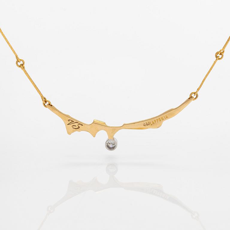 Björn Weckström, an 18K gold necklace 'Surfing', with a diamond approx. 0.10 ct. Lapponia 1983.