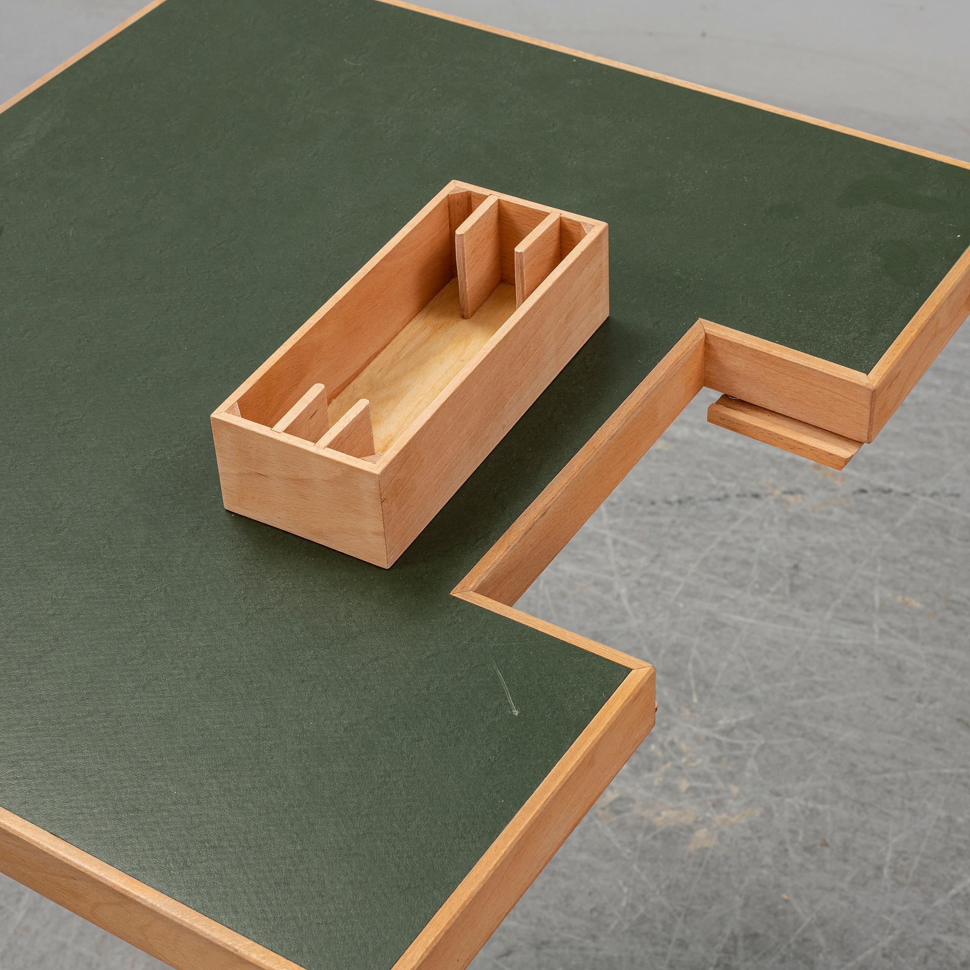 UGLYCUTE, table, Woodstockholm.