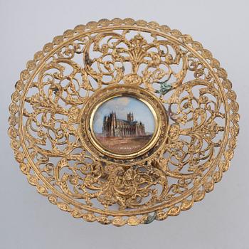 TAZZA, mässing, England, 1800-/1900-tal.
