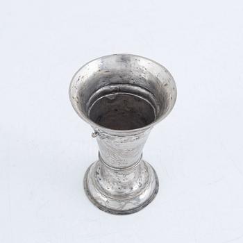 A silver beaker, Sweden, 1968 or 1870.