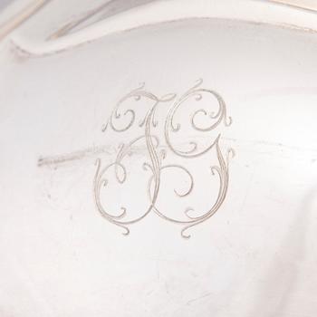 KAHVIKALUSTO, 3 osaa, hopeaa, Hopeakeskus, Hämeenlinna 1937. Paino 1143 g.