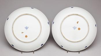 SKÅLFAT, ett par, porslin, Kina. Qing dynastin, 1800-tal.