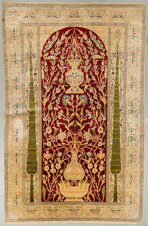 A semi-antique Kayseri, around 254 x 167 cm.